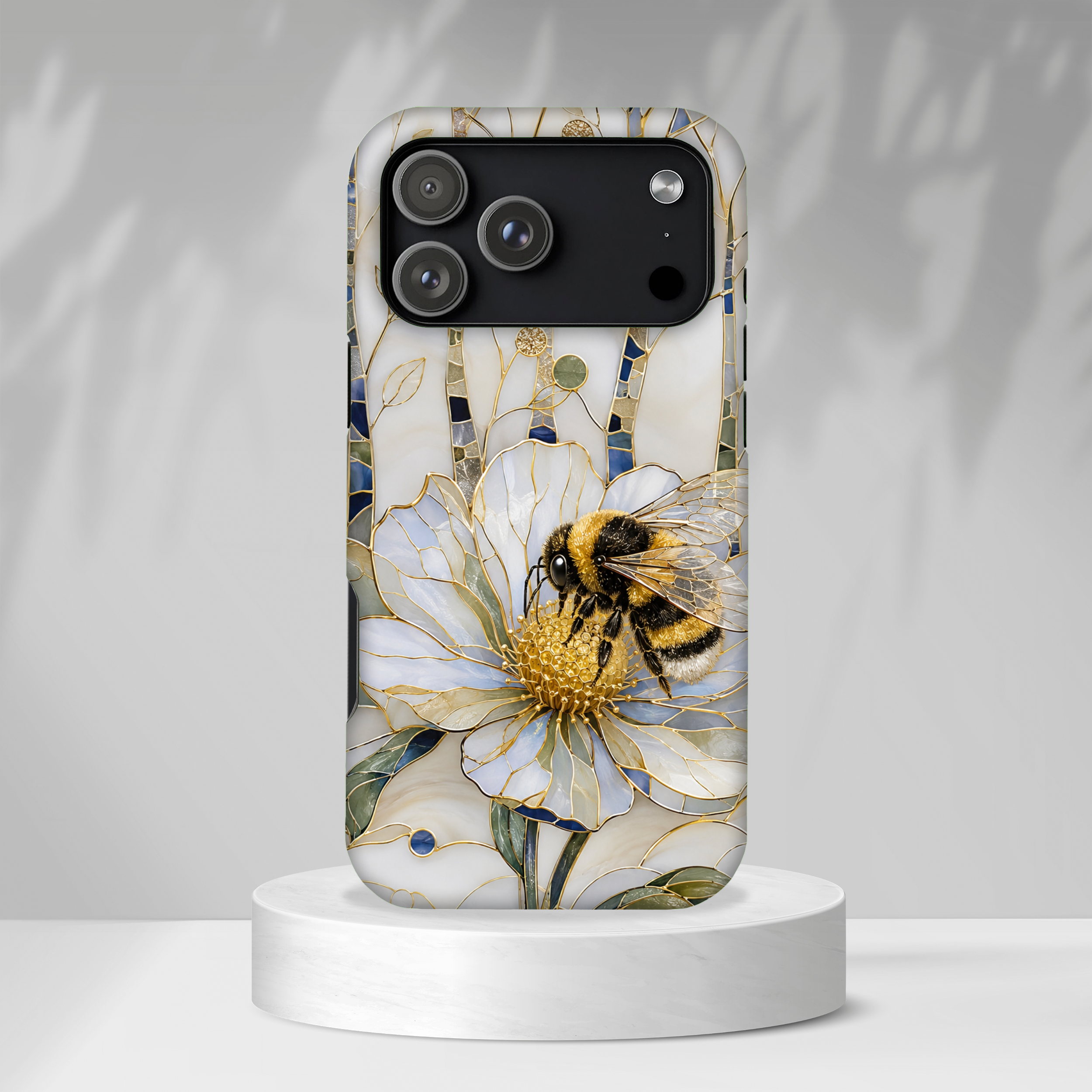 Bumblebee on White Flower Tough MagSafe Case