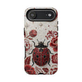 Cover iPhone Floreale Coccinella | Custodia Protettiva Rigida Vintage con Maggiolino Rosso