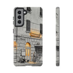 Custodia per Samsung Galaxy con stazione ferroviaria Cinque Terre | Schizzo in bianco e nero con accenti gialli caldi
