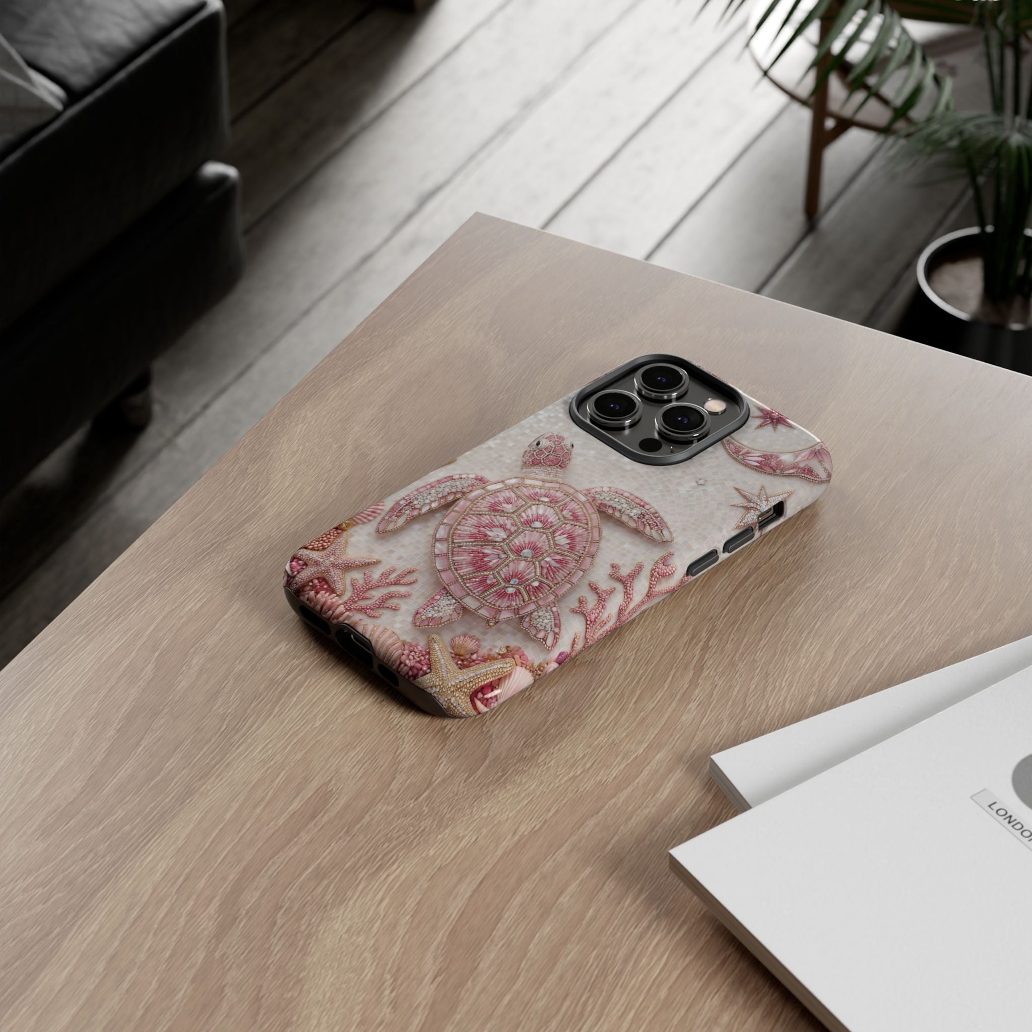 Cover protettiva per iPhone a conchiglia di tartaruga marina rosa